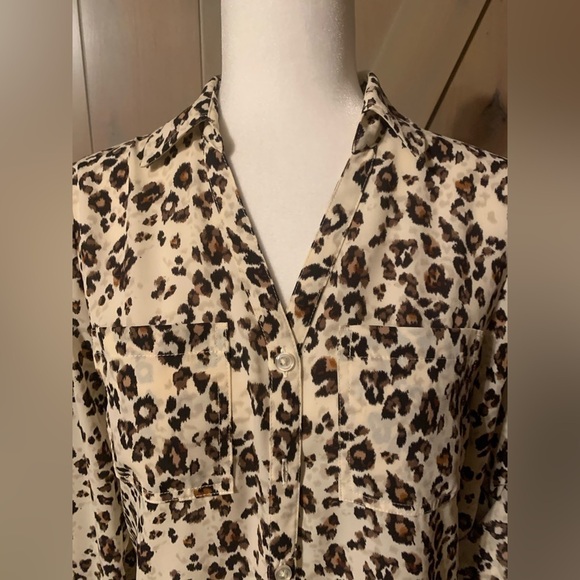 Maurice’s Blouse Size XS Leopard Print - Picture 4 of 8